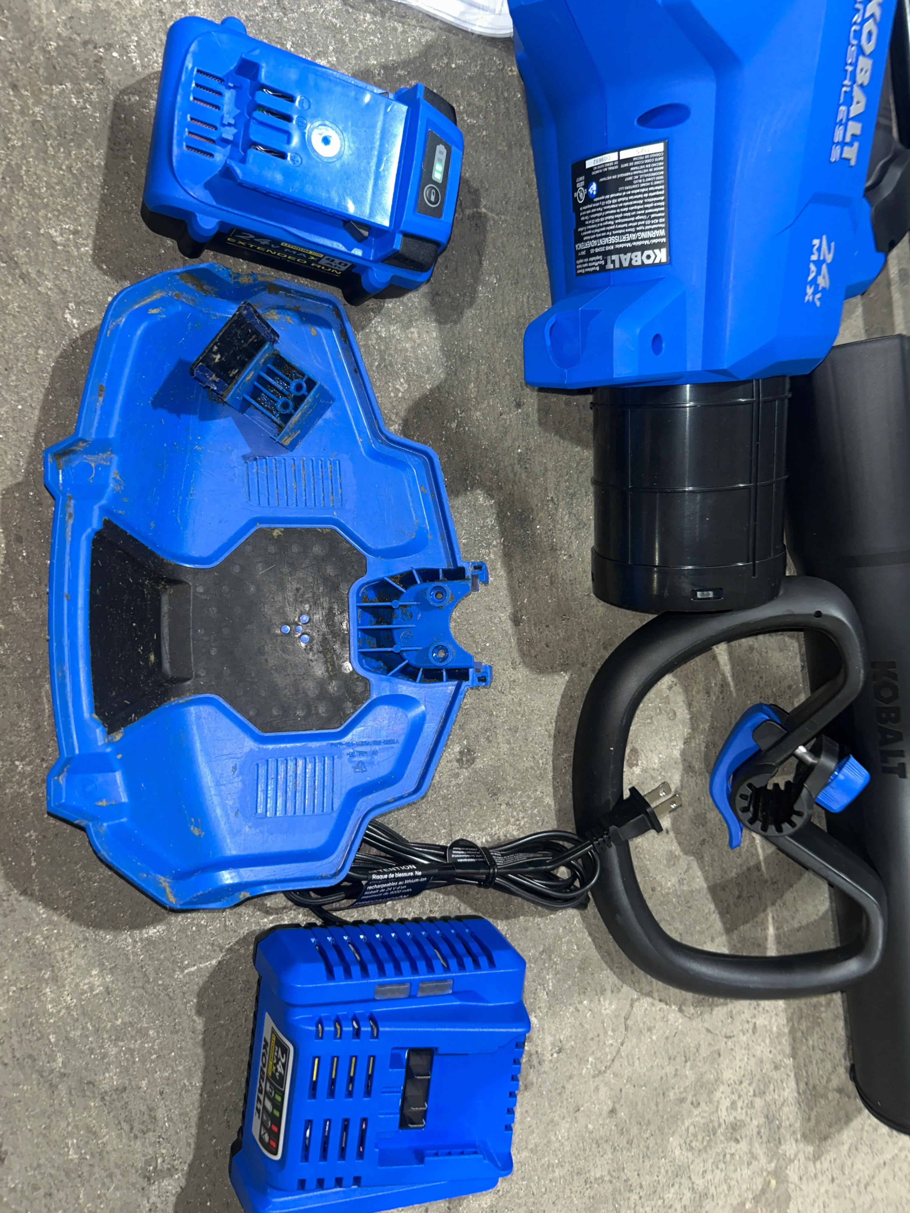 Kobalt Quiet Tech 24-volt Cordless Battery String Trimmer and Leaf Blower and Combo Kit 4 Ah (Battery Included) (Charger Included) (used) - Image 4