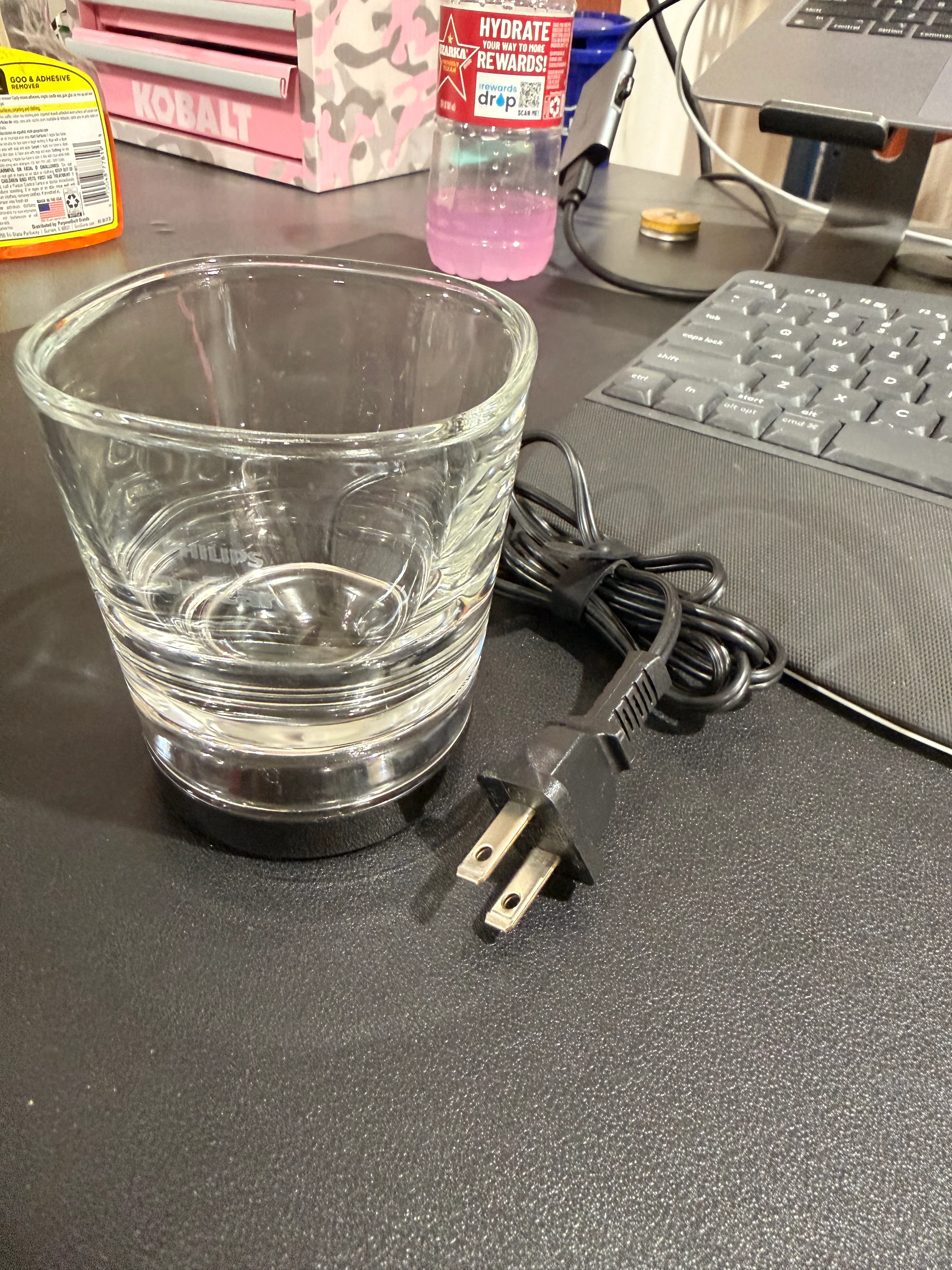 Philips Diamond Clean Charging Glass and Charger CBA6001 Black (OPEN BOX)